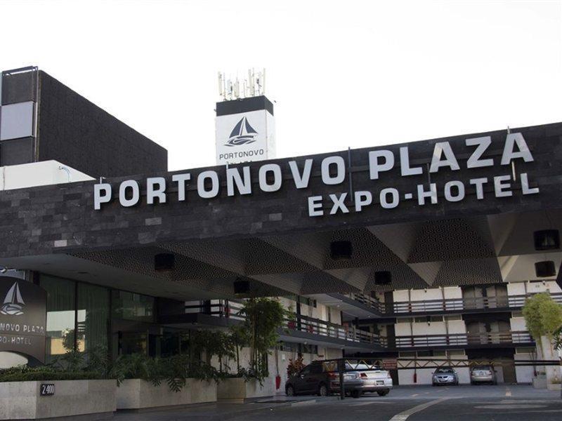 Hotel Portonovo Plaza Expo Zapopan Bagian luar foto